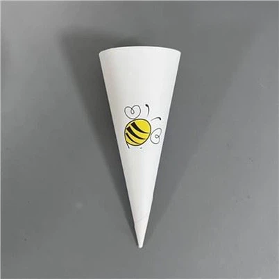 Eistüte-Papierhülle